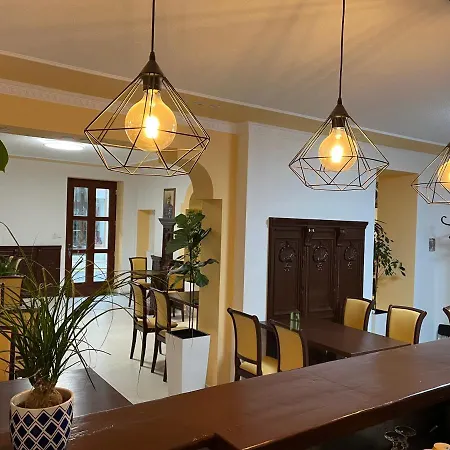 Vt6 House & Restaurant Bed & Breakfast Znojmo