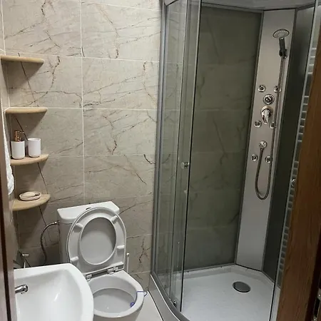 לינה וארוחת בוקר Vt6 House & Restaurant 3*