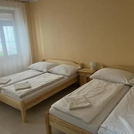 Bed & Breakfast Vt6 House & Restaurant 3*