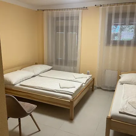 Bed & Breakfast Vt6 House & Restaurant Znojmo