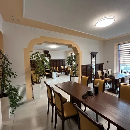 Vt6 House & Restaurant Bed & Breakfast 3*