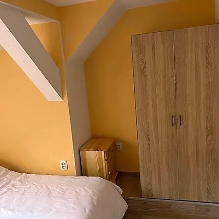 Vt6 House & Restaurant 3*