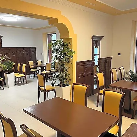 Vt6 House & Restaurant זנוימו