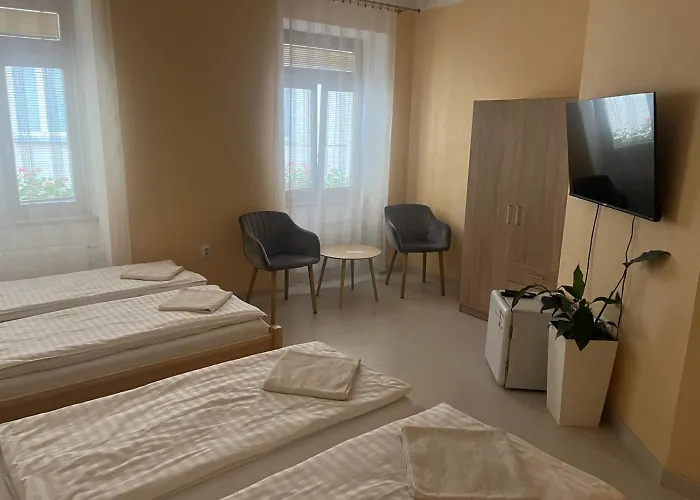 Vt6 House & Restaurant Bed & Breakfast Znojmo
